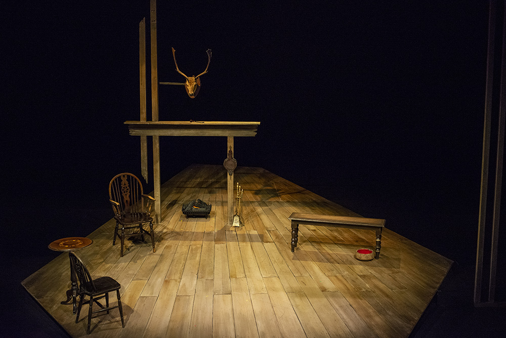 'She Stoops to Conquer', 2019<br/>Set Design: Nancy Surman<br/>Lighting Design: Franny Lagemann<br/>Photo: Ola Przytula